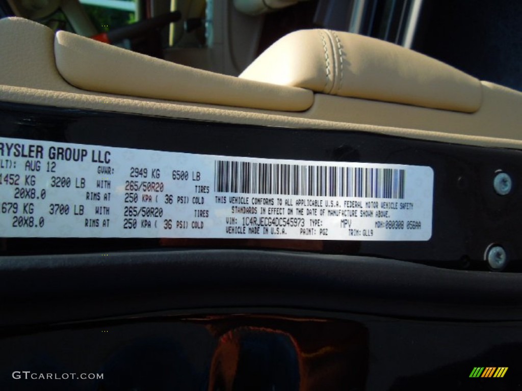 2013 Grand Cherokee Color Code PGZ for Black Forest Green Pearl Photo #69650902