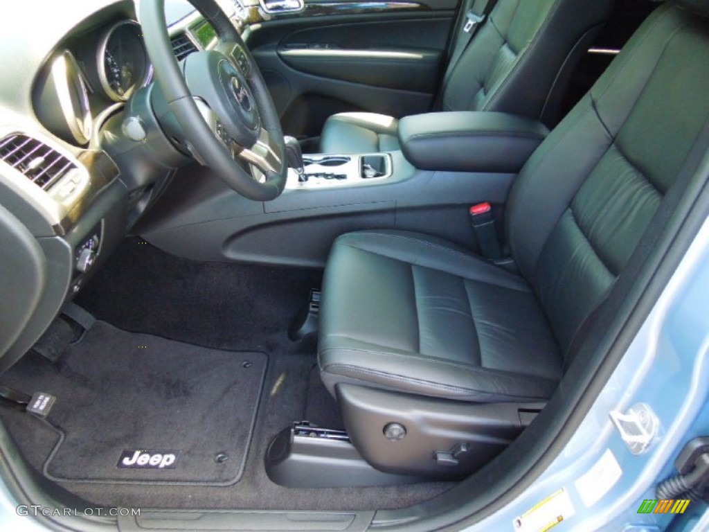 2013 Grand Cherokee Laredo - Winter Chill Pearl / Black photo #8