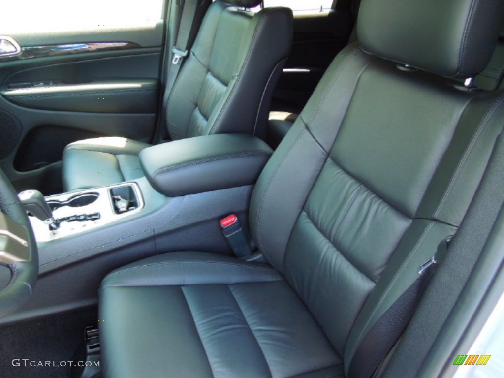 2013 Grand Cherokee Laredo - Winter Chill Pearl / Black photo #9