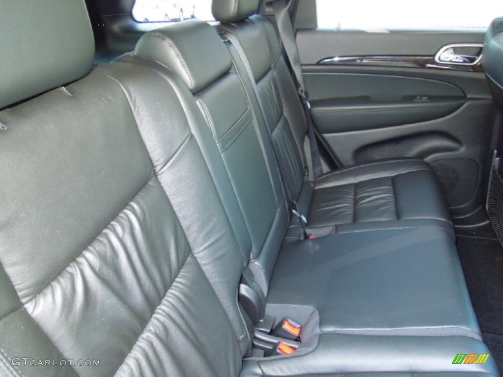 2013 Grand Cherokee Laredo - Winter Chill Pearl / Black photo #21