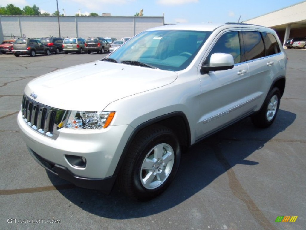 2013 Grand Cherokee Laredo - Bright Silver Metallic / Black photo #2