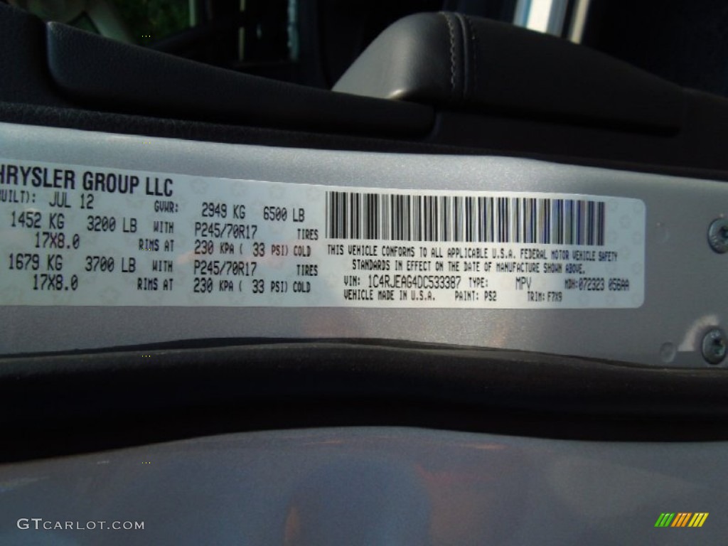 2013 Grand Cherokee Laredo - Bright Silver Metallic / Black photo #7