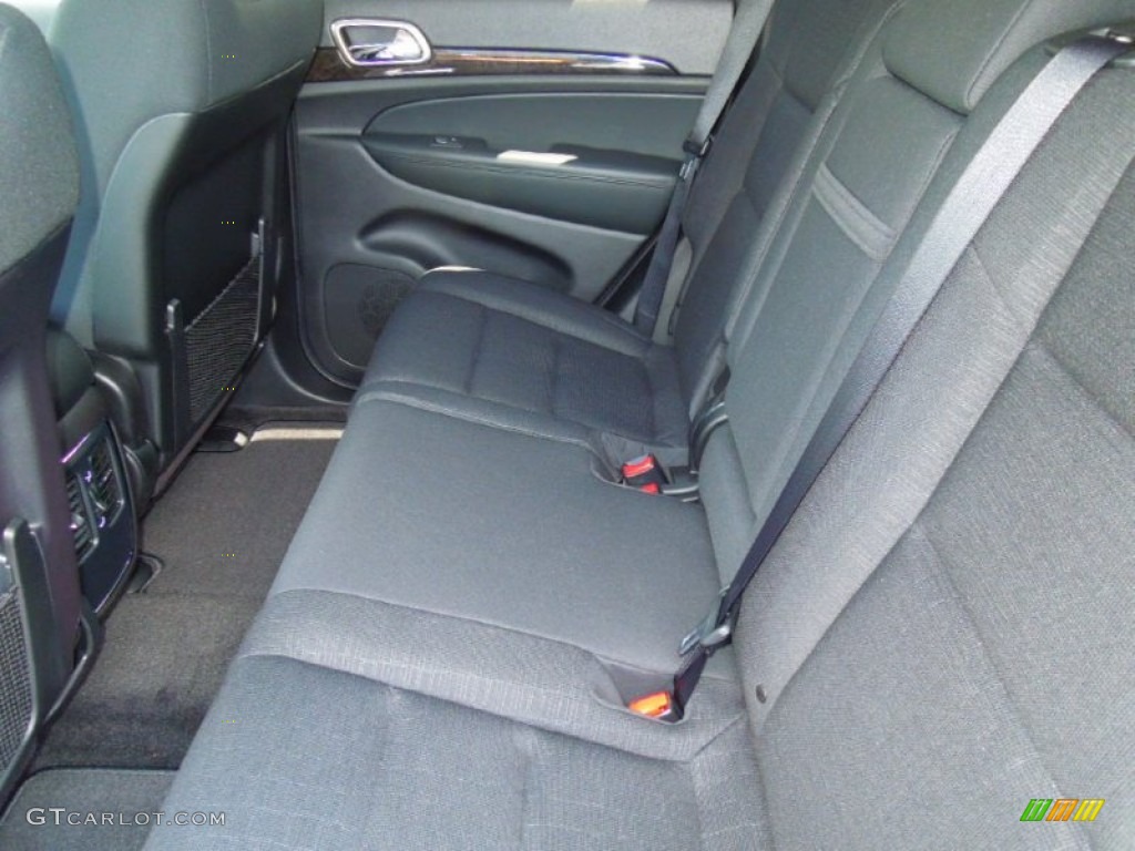 2013 Grand Cherokee Laredo - Bright Silver Metallic / Black photo #15