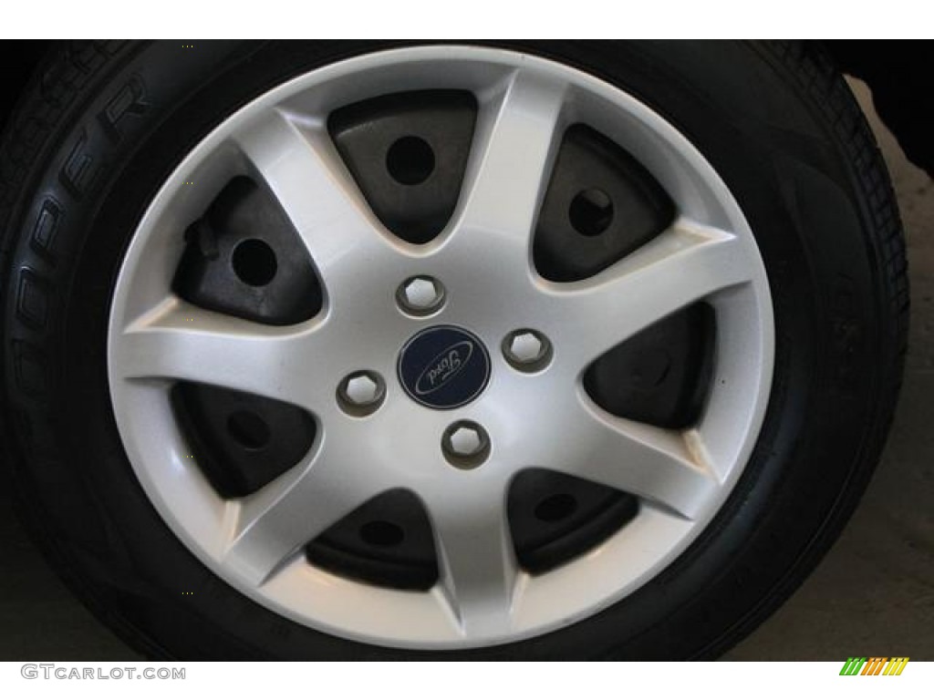 2005 Ford Focus ZX4 SE Sedan Wheel Photo #69654355