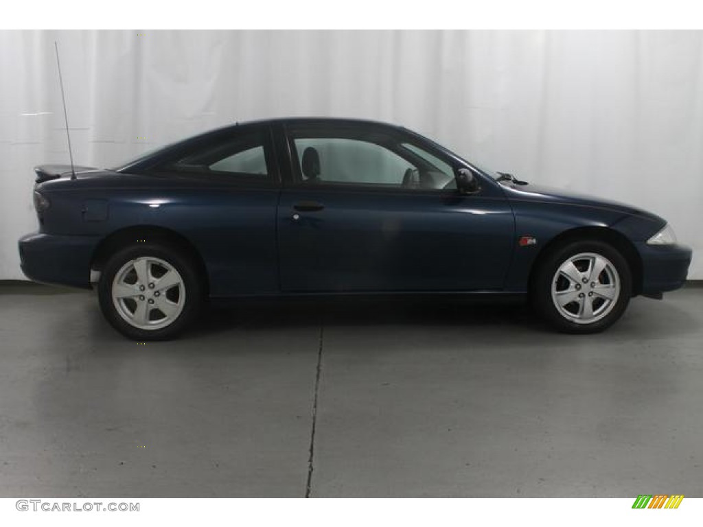 Indigo Blue Metallic 2001 Chevrolet Cavalier Z24 Coupe Exterior Photo #69654541