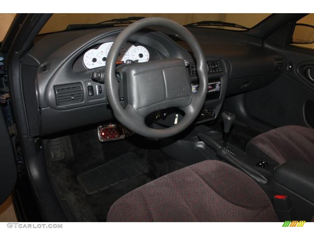 Graphite Interior 2001 Chevrolet Cavalier Z24 Coupe Photo #69654614