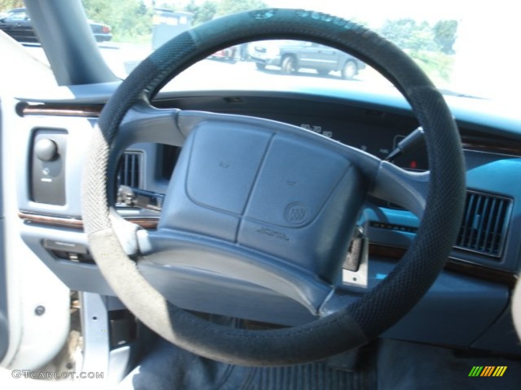 1995 Roadmaster Sedan - Bright White / Blue photo #13