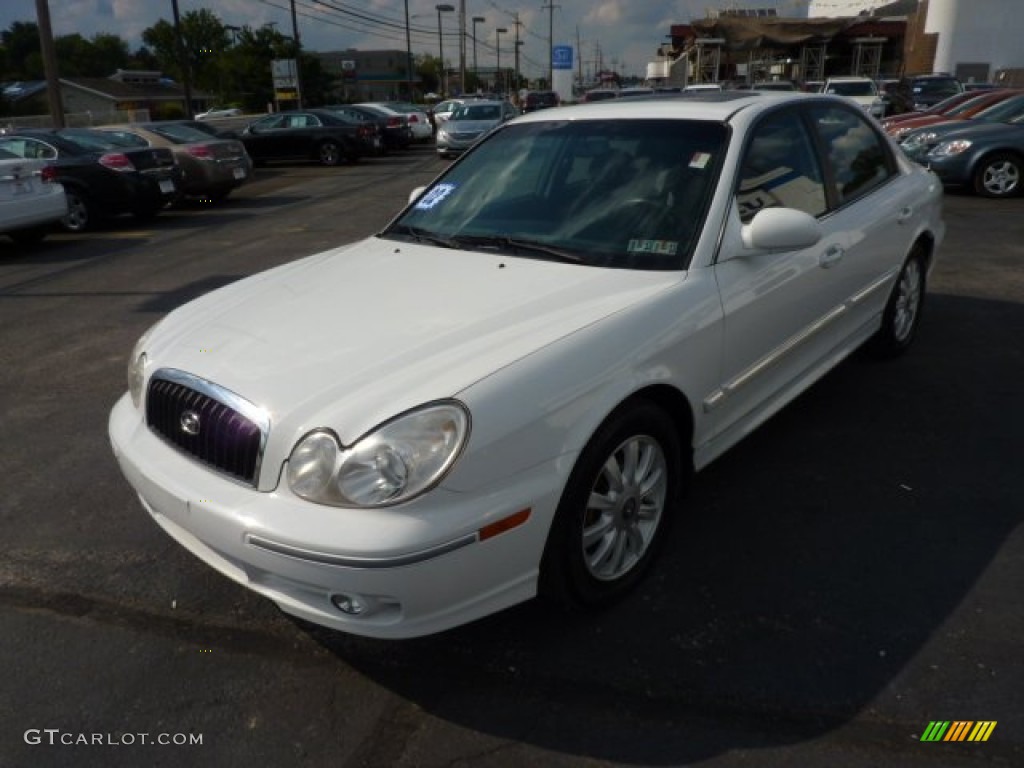 2002 Sonata GLS V6 - Noble White / Black photo #3