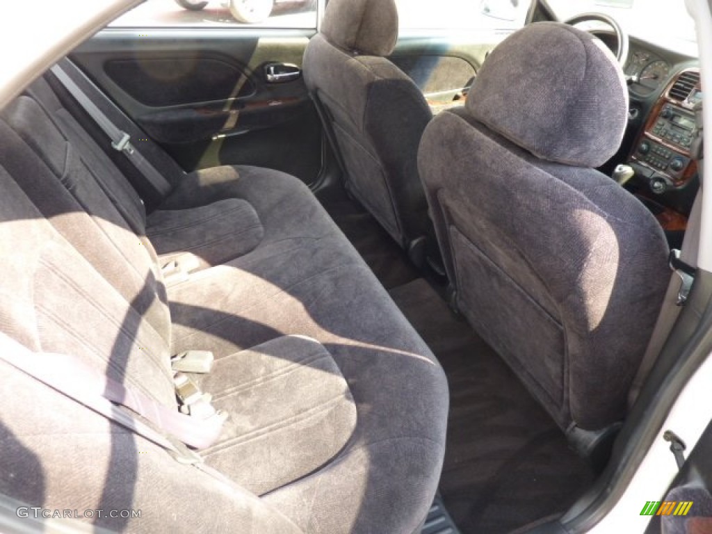2002 Sonata GLS V6 - Noble White / Black photo #13