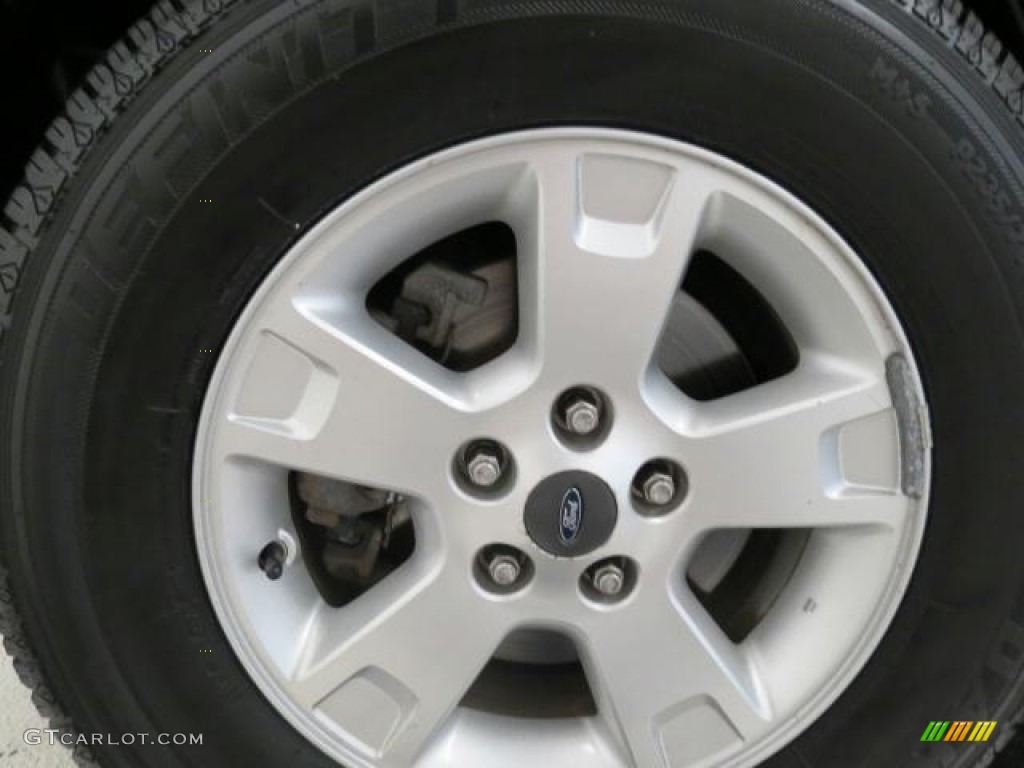 2005 Ford Escape XLT V6 4WD Wheel Photo #69662418