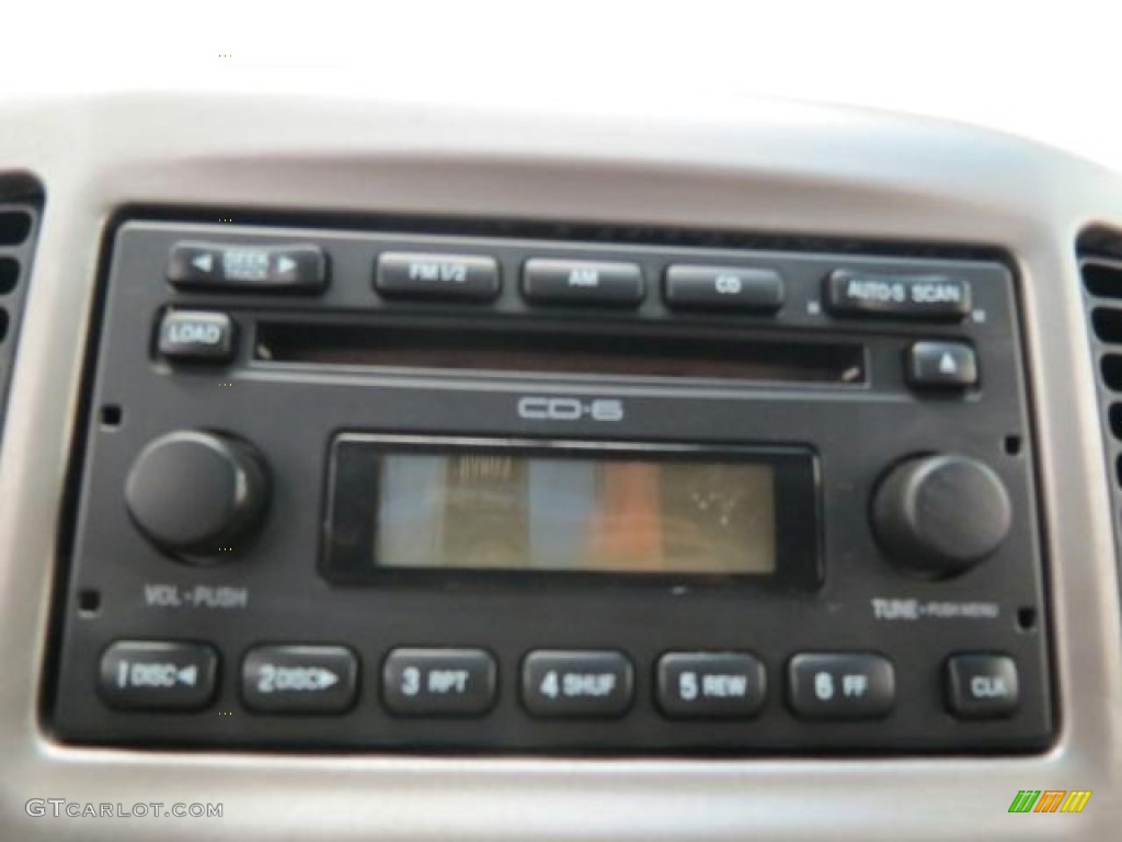 2005 Ford Escape XLT V6 4WD Audio System Photo #69662505