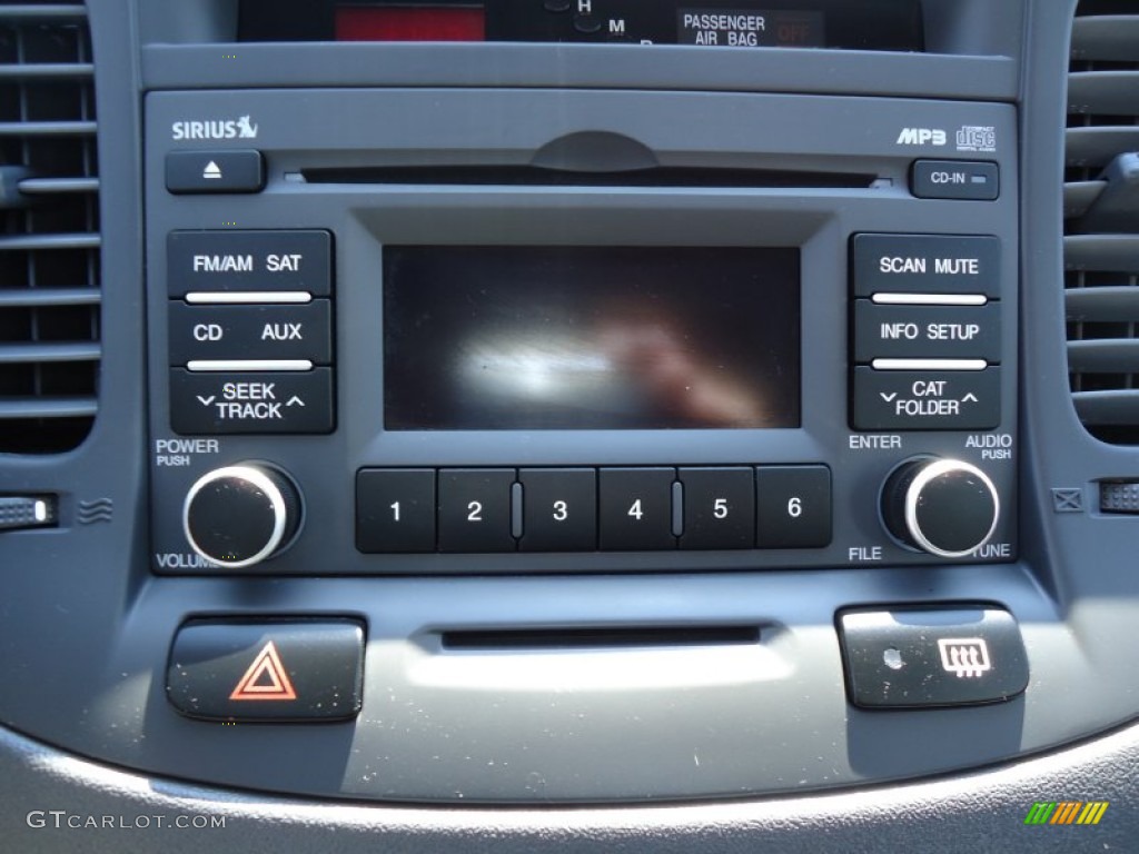 2010 Kia Rio LX Sedan Audio System Photos