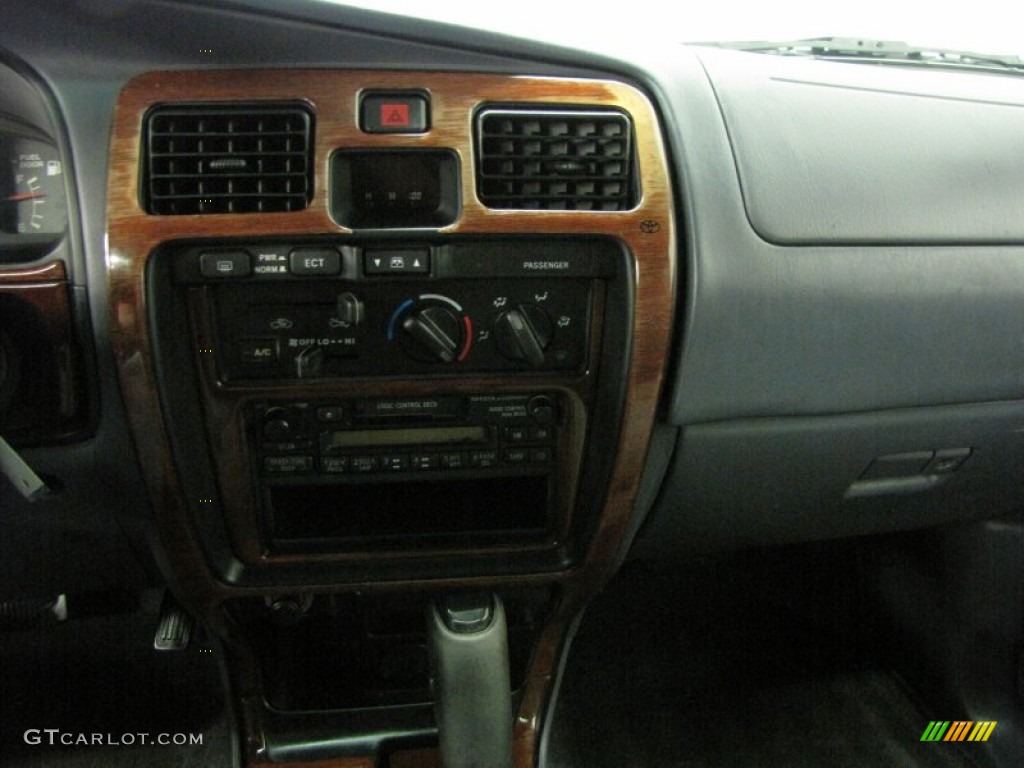 1999 4Runner SR5 4x4 - Millennium Silver Metallic / Gray photo #24