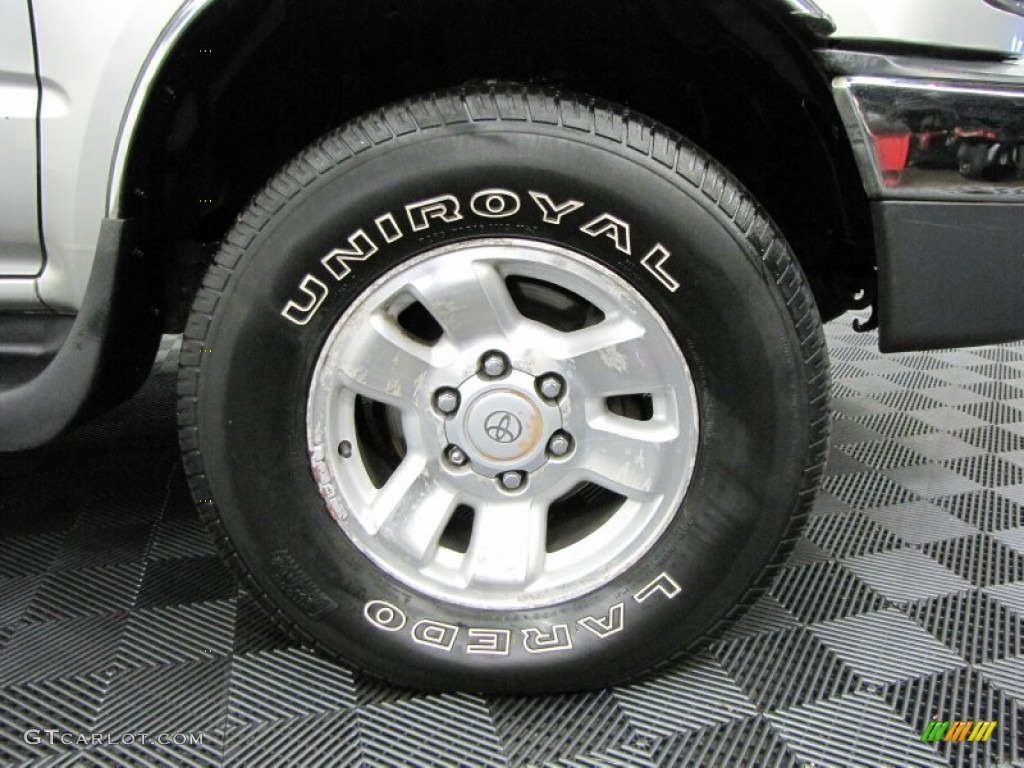 1999 4Runner SR5 4x4 - Millennium Silver Metallic / Gray photo #32