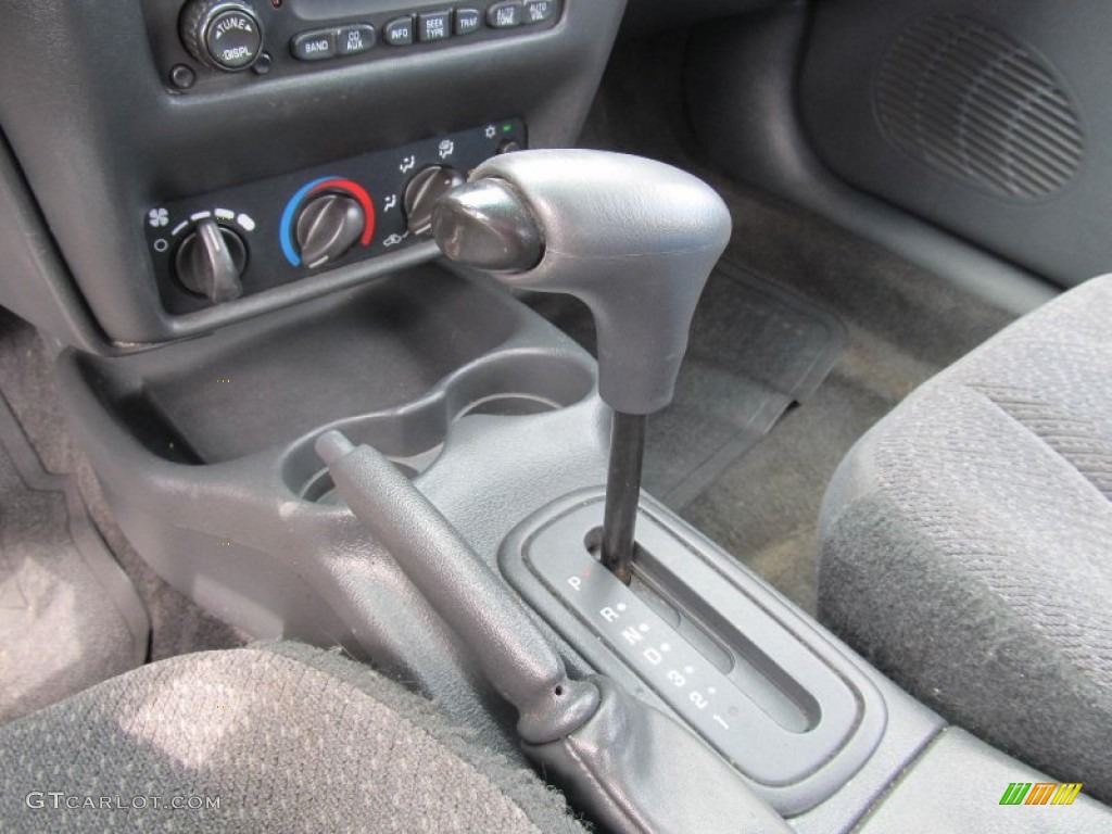2005 Chevrolet Cavalier LS Coupe 4 Speed Automatic Transmission Photo #69665790