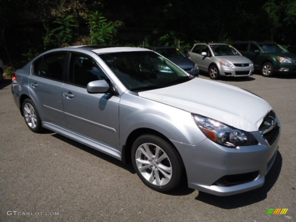 Ice Silver Metallic 2013 Subaru Legacy 2.5i Premium Exterior Photo #69666357