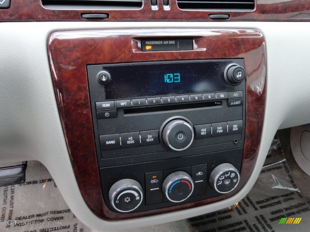 2008 Chevrolet Impala LS Audio System Photos