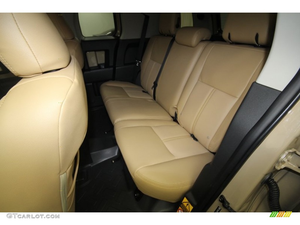 Dark Charcoal/Sand Interior 2012 Toyota FJ Cruiser 4WD Photo #69667764