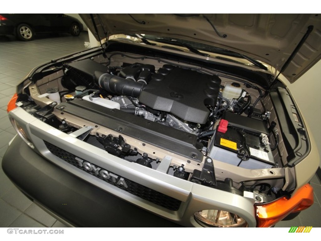 2012 Toyota FJ Cruiser 4WD 4.0 Liter DOHC 24-Valve Dual VVT-i V6 Engine Photo #69667980