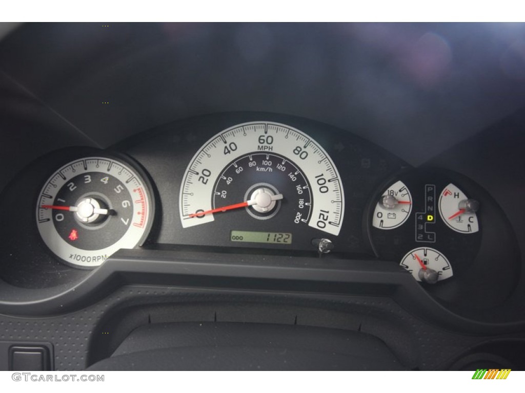 2012 Toyota FJ Cruiser 4WD Gauges Photo #69667995