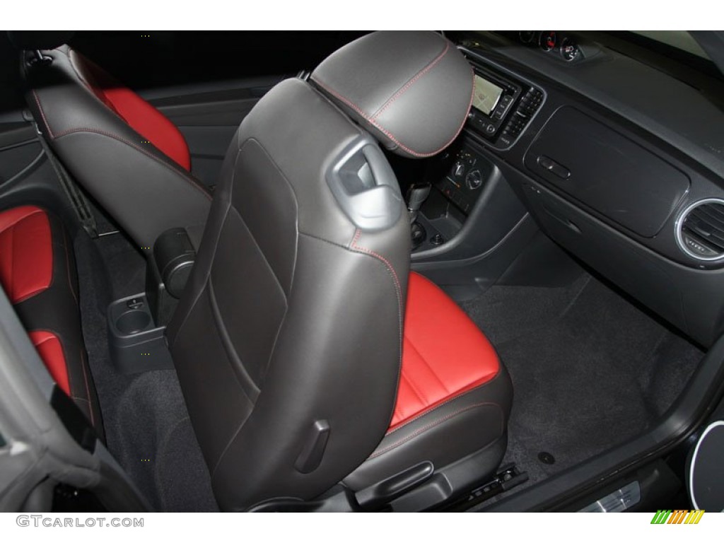 Black/Red Interior 2013 Volkswagen Beetle Turbo Photo #69668010