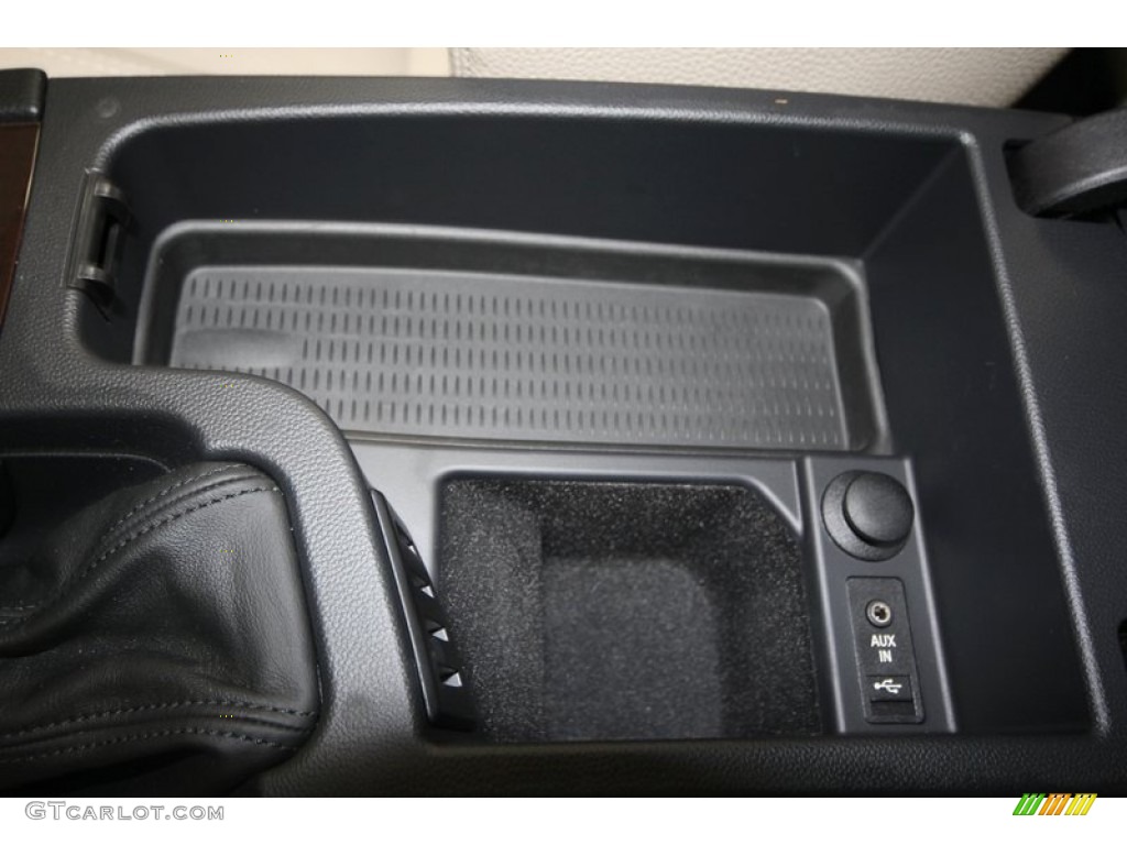 2011 3 Series 328i Sports Wagon - Alpine White / Oyster/Black Dakota Leather photo #24
