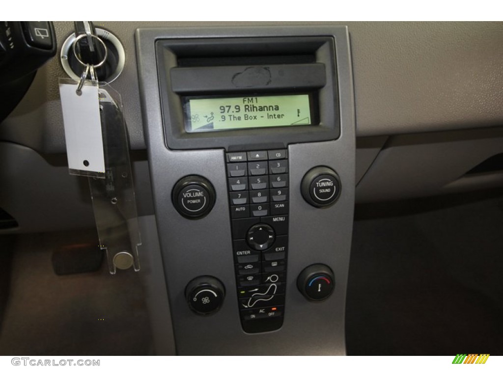 2006 V50 2.4i - Silver Metallic / Dark Beige/Quartz photo #18