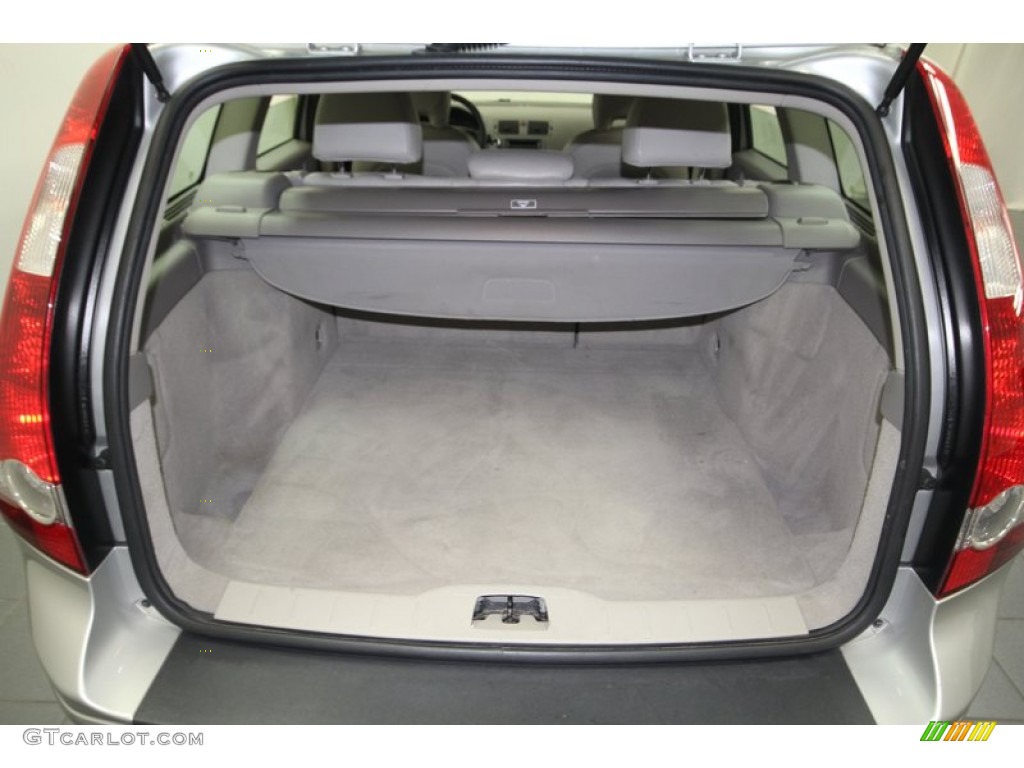 2006 V50 2.4i - Silver Metallic / Dark Beige/Quartz photo #29