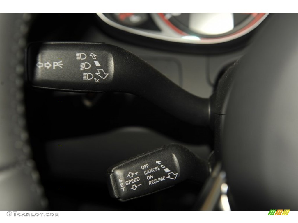 2011 Audi R8 5.2 FSI quattro Controls Photo #69669948