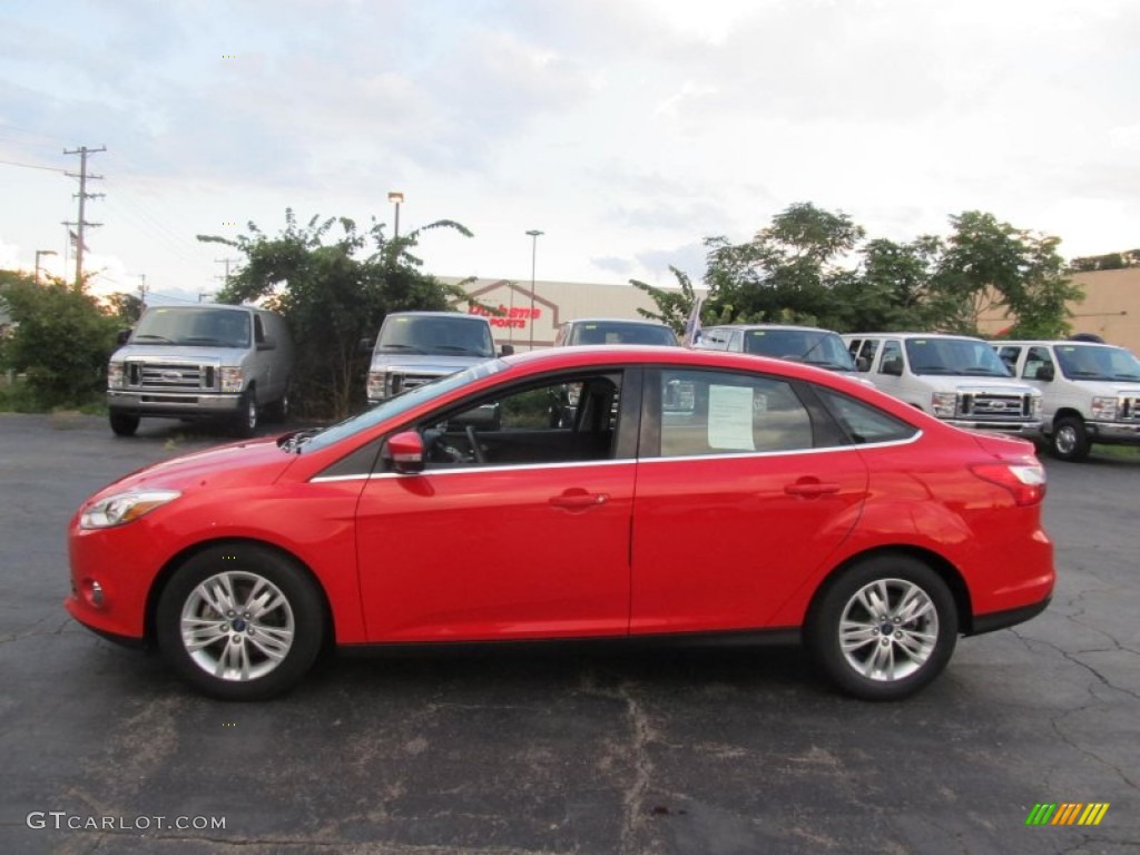 2012 Focus SEL Sedan - Race Red / Charcoal Black photo #2
