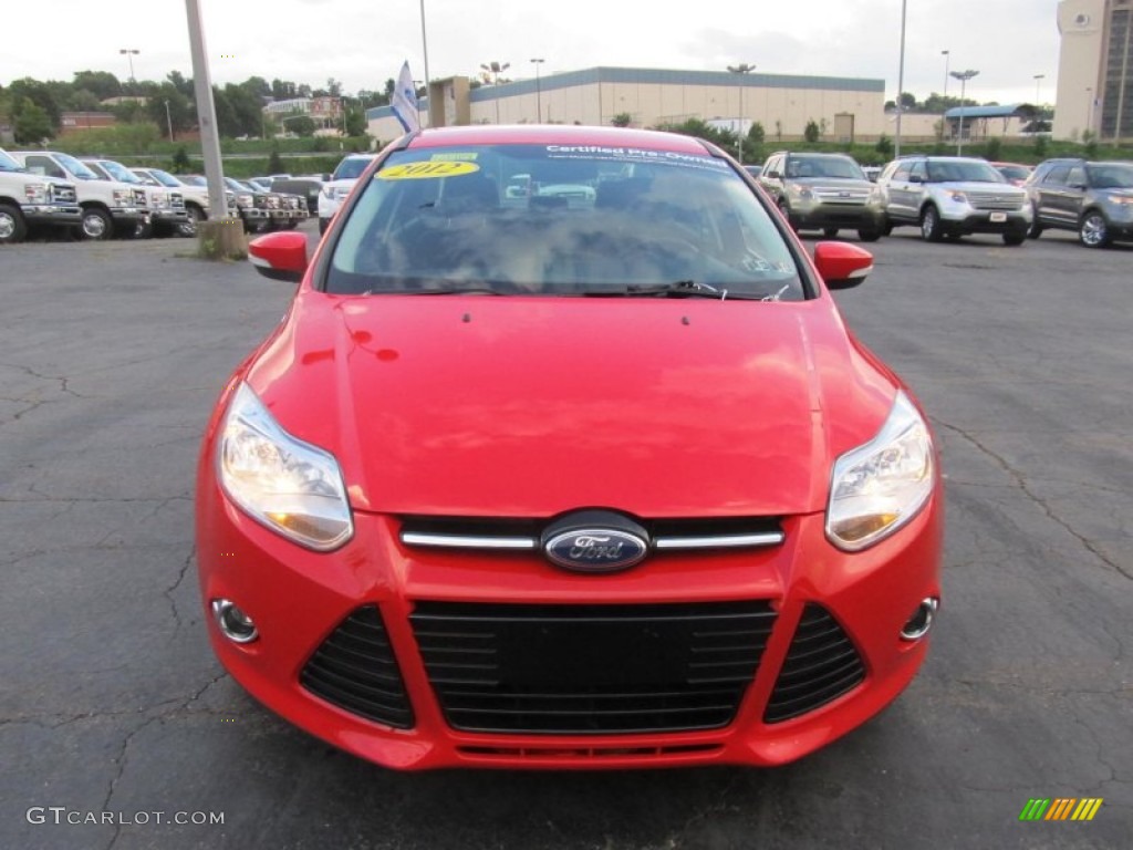 2012 Focus SEL Sedan - Race Red / Charcoal Black photo #7