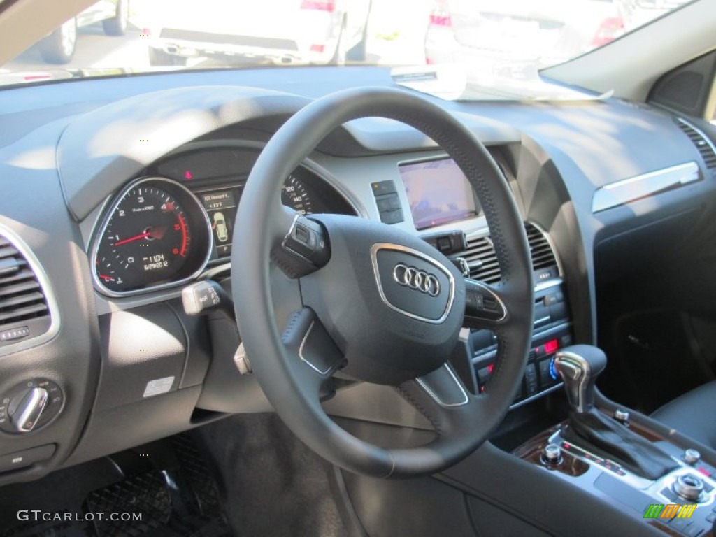 2013 Audi Q7 3.0 TFSI quattro Black Steering Wheel Photo #69673346