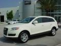 Calla White - Q7 3.6 Premium quattro Photo No. 2