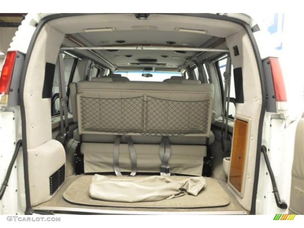 2001 Express 1500 Passenger Conversion Van - White / Medium Gray photo #7