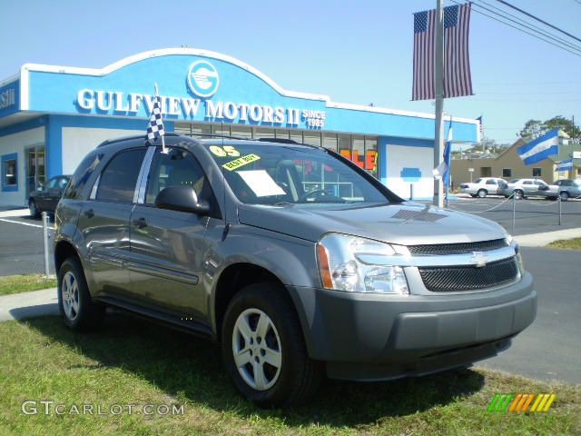 2005 Equinox LS - Dark Silver Metallic / Light Gray photo #1