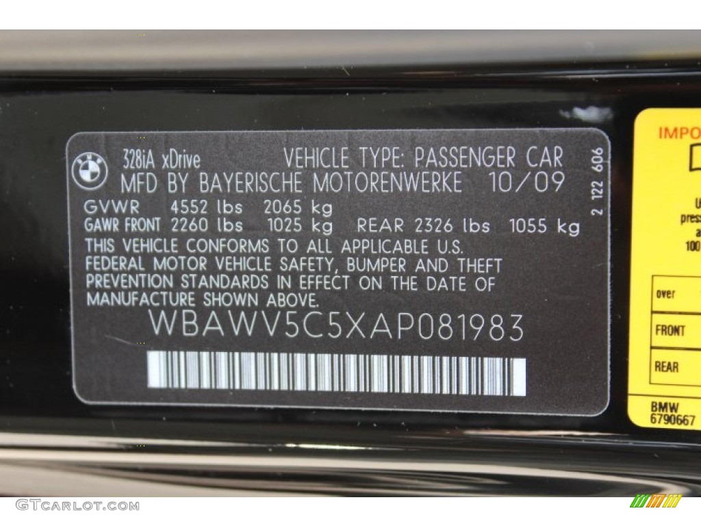 2010 3 Series 328i xDrive Coupe - Jet Black / Oyster/Black Dakota Leather photo #31