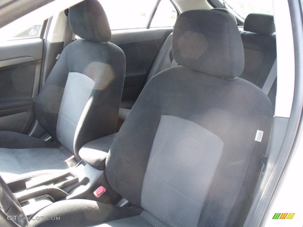 2010 Lancer Sportback GTS - Wicked White Metallic / Black photo #11