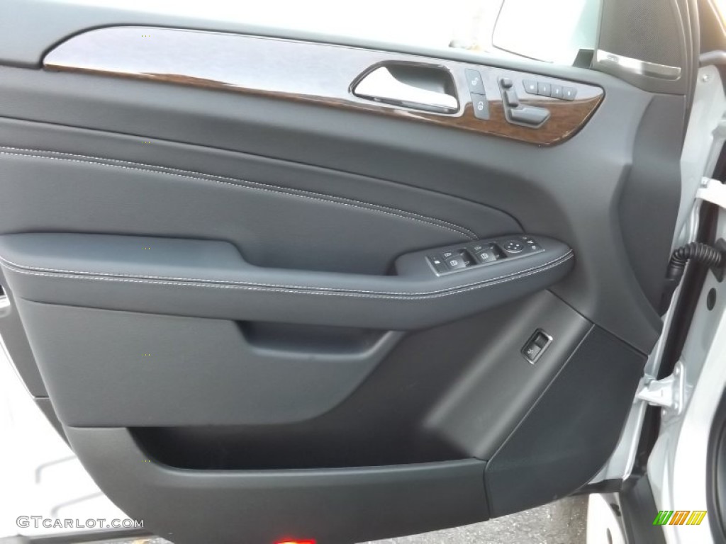 2013 Mercedes-Benz ML 350 4Matic Black Door Panel Photo #69684240