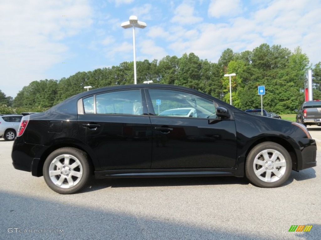 2012 Sentra 2.0 SR - Super Black / Charcoal photo #6