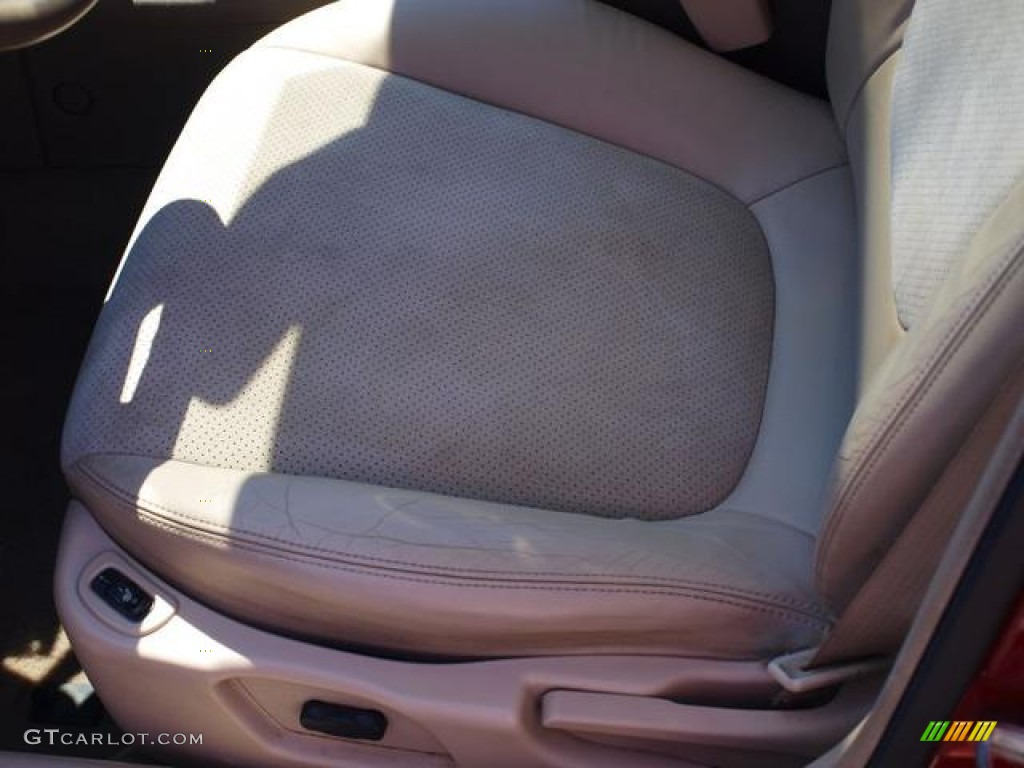 2004 Malibu Maxx LT Wagon - Sport Red Metallic / Neutral photo #15