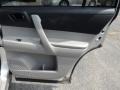 2010 Classic Silver Metallic Toyota Highlander V6 4WD  photo #18