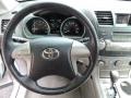2010 Classic Silver Metallic Toyota Highlander V6 4WD  photo #32