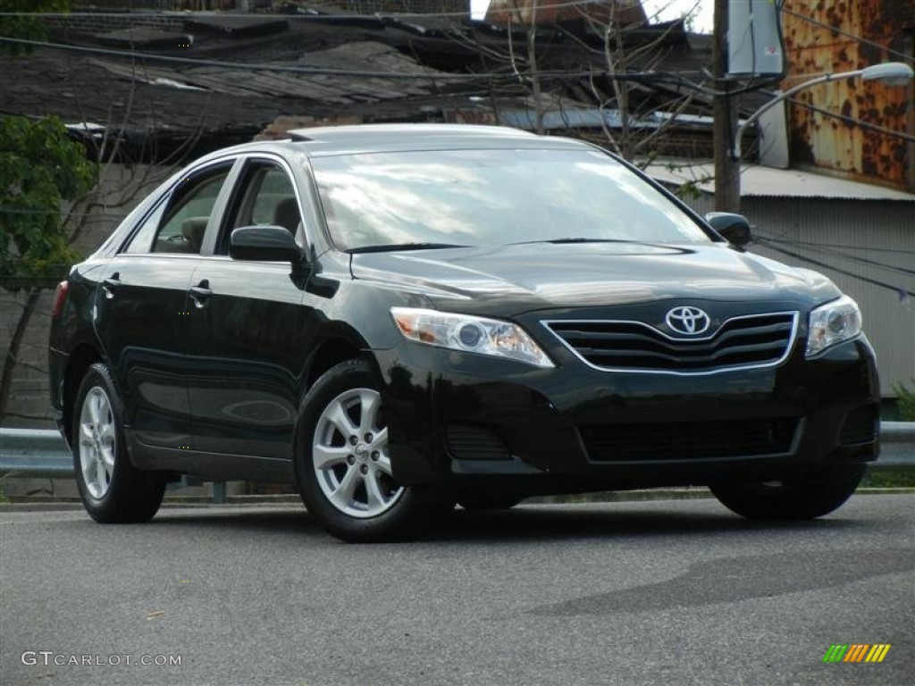 2011 Camry LE - Spruce Green Mica / Ash photo #1