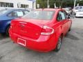 Vermillion Red - Focus SE Sedan Photo No. 3