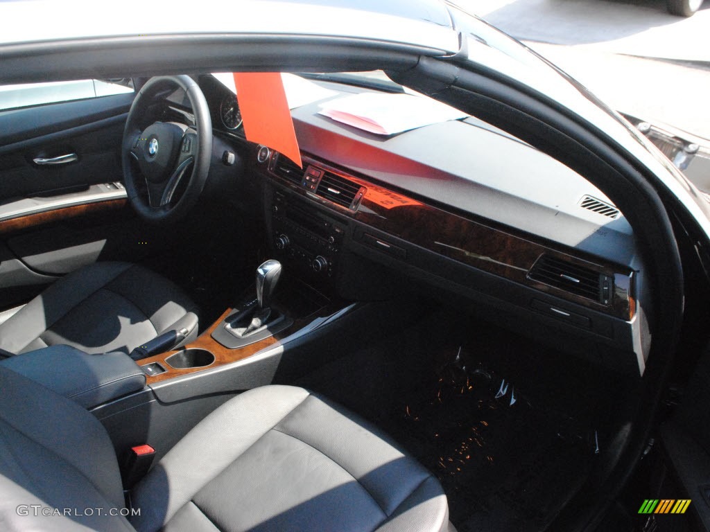 2010 3 Series 328i Convertible - Jet Black / Black photo #6
