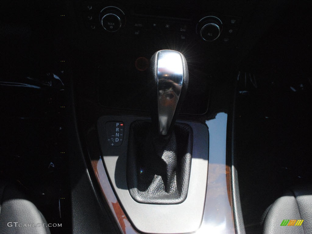 2010 3 Series 328i Convertible - Jet Black / Black photo #21