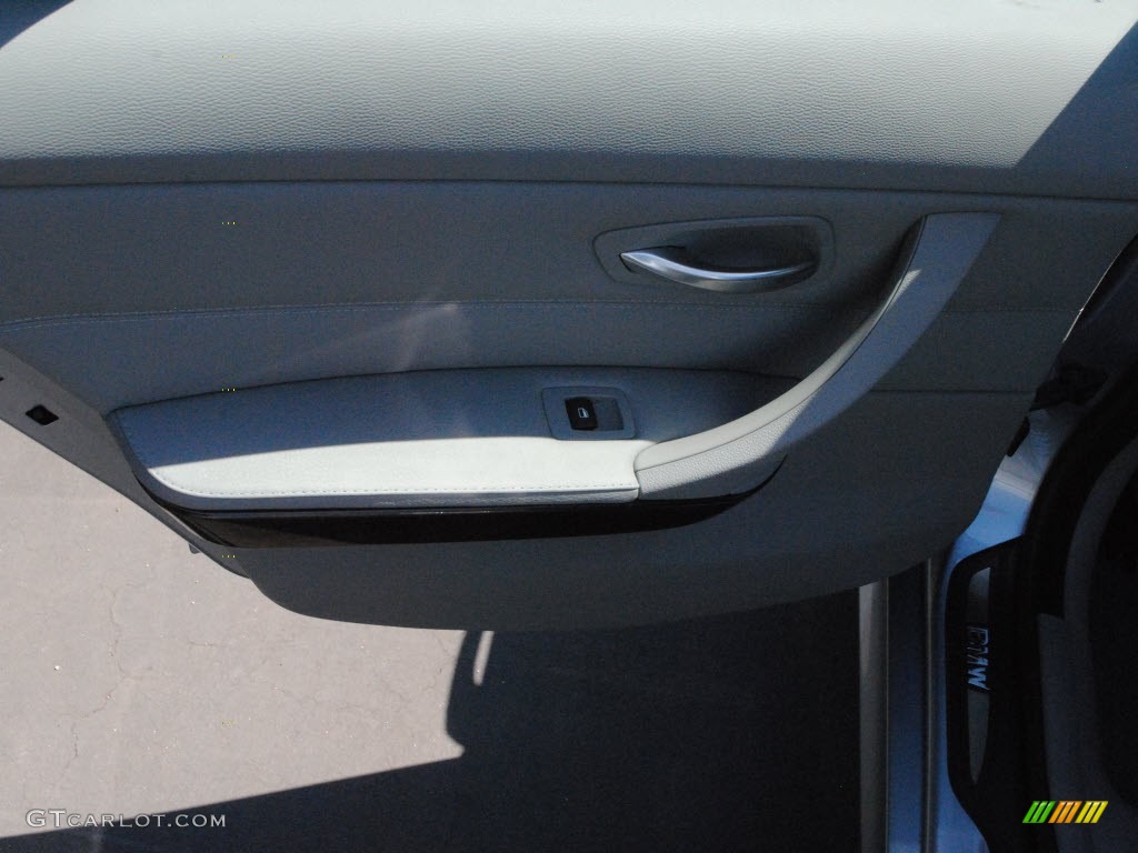 2009 3 Series 328i Sedan - Blue Water Metallic / Grey photo #11
