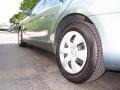 Aloe Green Metallic - Camry LE Photo No. 6
