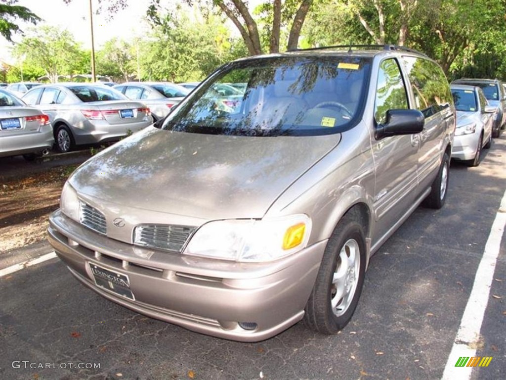 2001 Silhouette Premier - Sand / Beige photo #4