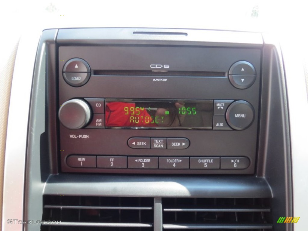 2006 Mercury Mountaineer Luxury Audio System Photos